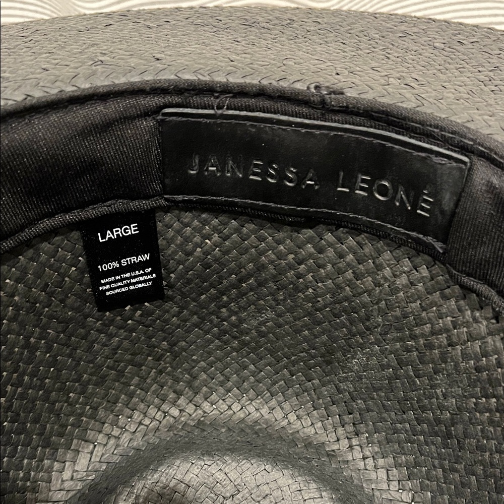 Janessa Leone Rose Black Straw Wide-Brim Hat SZ Large - Picture 5 of 5